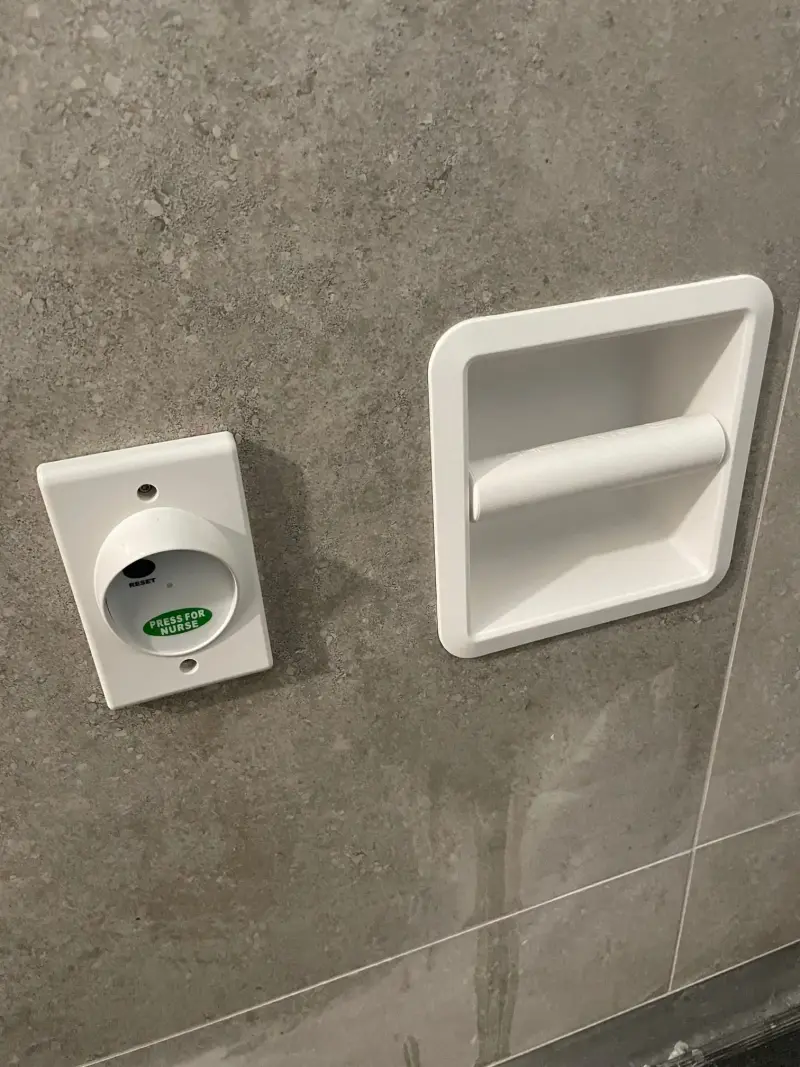 SmartRoll White installed in commercial bathroom