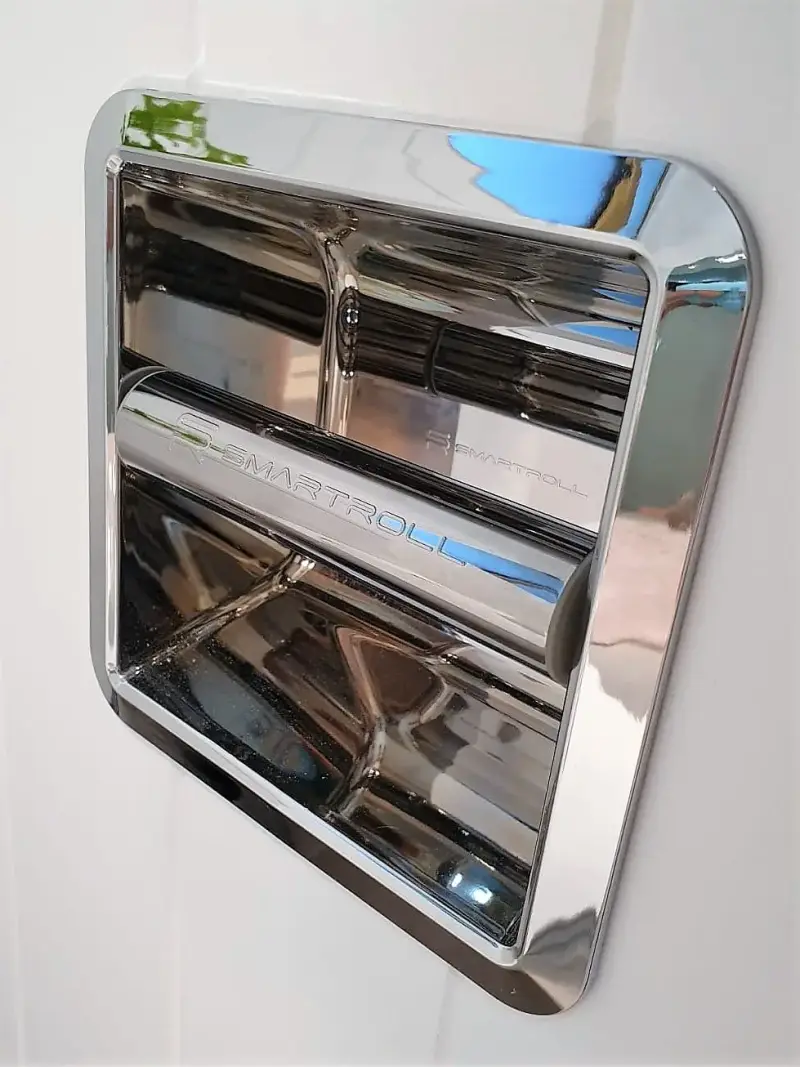 SmartRoll Chrome installed in contemporary bathroom